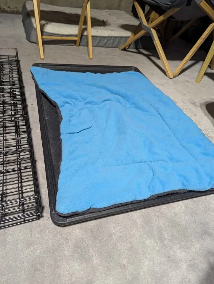 Wire dog kennel XL image indicator(2)