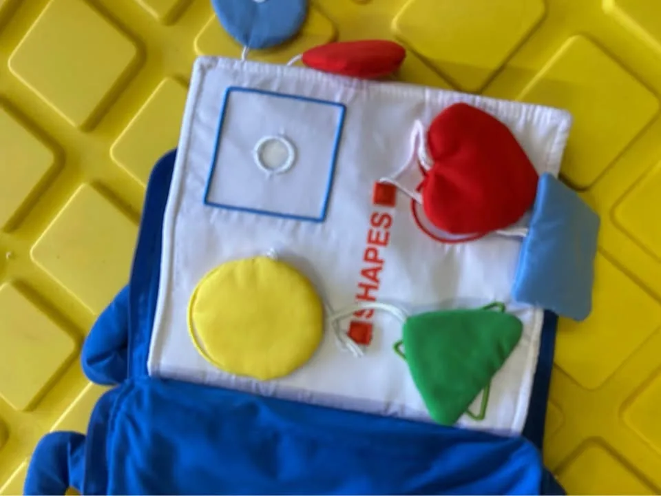 Quiet busy book image indicator(2)