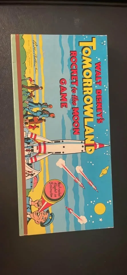 Walt Disney’s Tomorrowland Rocket to the Moon Boardgame