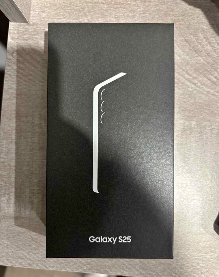 SEALED Box || Samsung Galaxy S25 5G - Silver Shadow, 128GB || 1