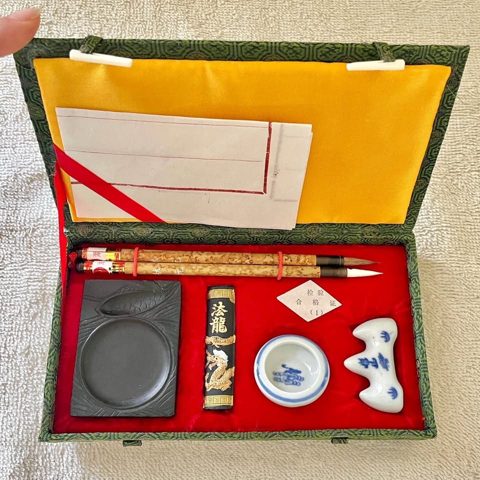 Elegant Calligraphy Set Chinese