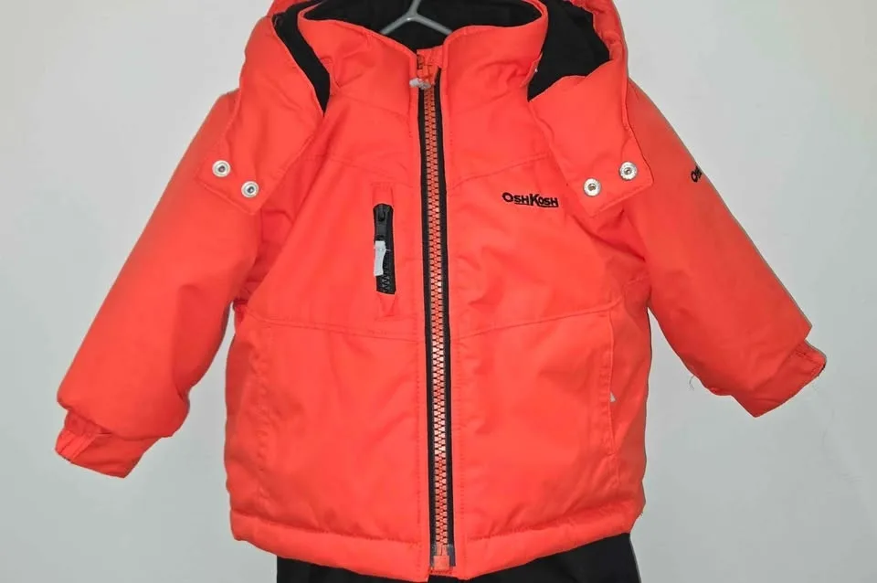 Oshkosh Toddler Snowsuit (12months) image indicator(3)