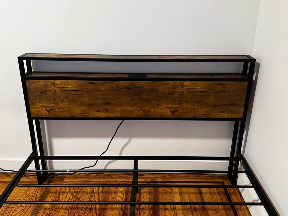 Queen Size Bed frame - photo 4