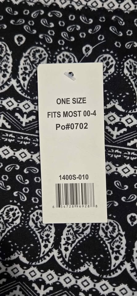 Leggings 2 pairs fits size 00-4 - photo 2