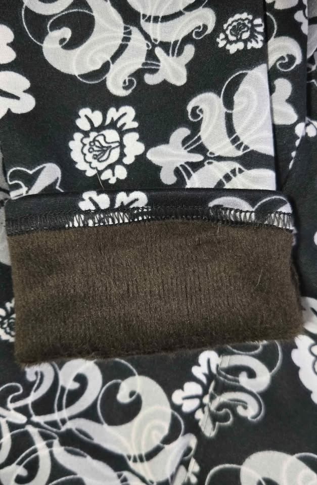 Leggings 2 pairs fits size 00-4 - photo 4