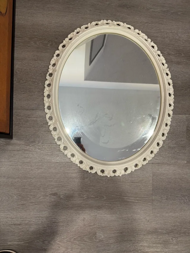 Mirror Dressing / Vanity