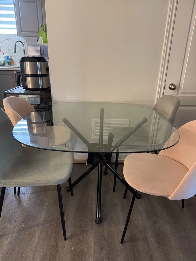 Dining Chairs image indicator(4)