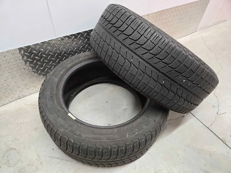 Michelin X-Ice Winter Tires- 205/55R16 image indicator(7)