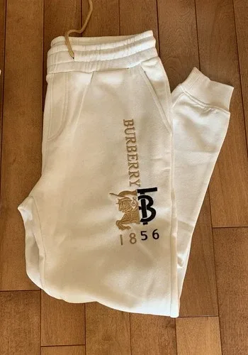 Hoodies & Sweatshirt - Winter Two- piece sets - Unisex - Men & W image indicator(2)