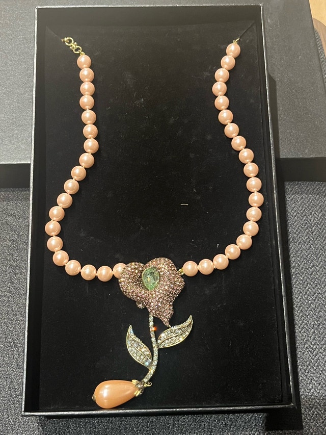 Heidi Daus Floral Crystal Necklace –NEW, Never Worn – Collecto - photo 2