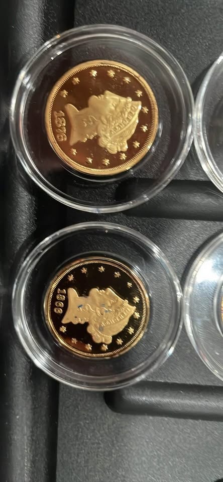 (6) Commemorative Copy of  Gold Coins with COA - photo 4