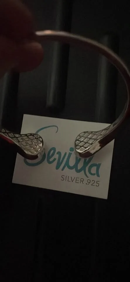 Women’s Silver Bracelet-Never worn-  Sevilla Silver .925 image indicator(2)