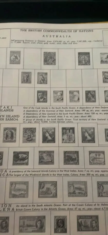 My First Stamp Album Book - 1950- 4,300 Spots image indicator(6)