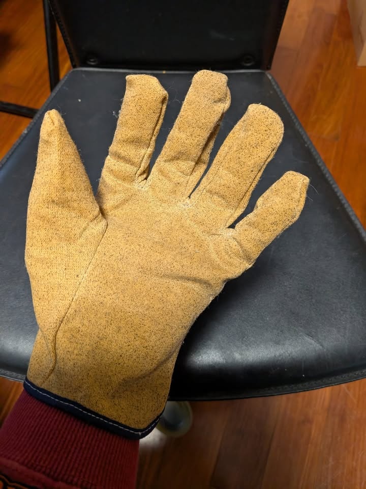 HEAVY Duty Work Gloves- $25/4pairs - photo 3
