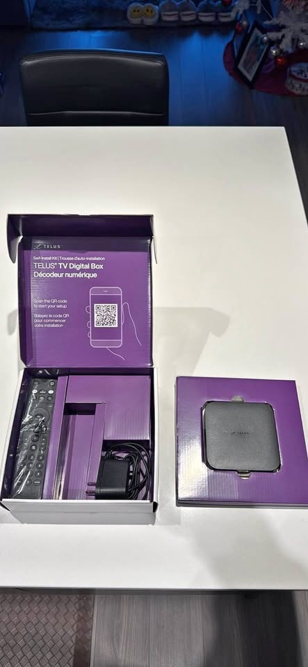 TELUS TV Digital Box