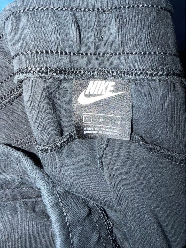 Nike Tech Pants - photo 2