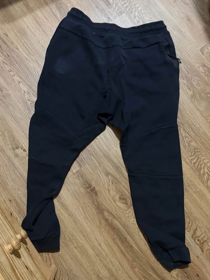 Nike Tech Pants - photo 3