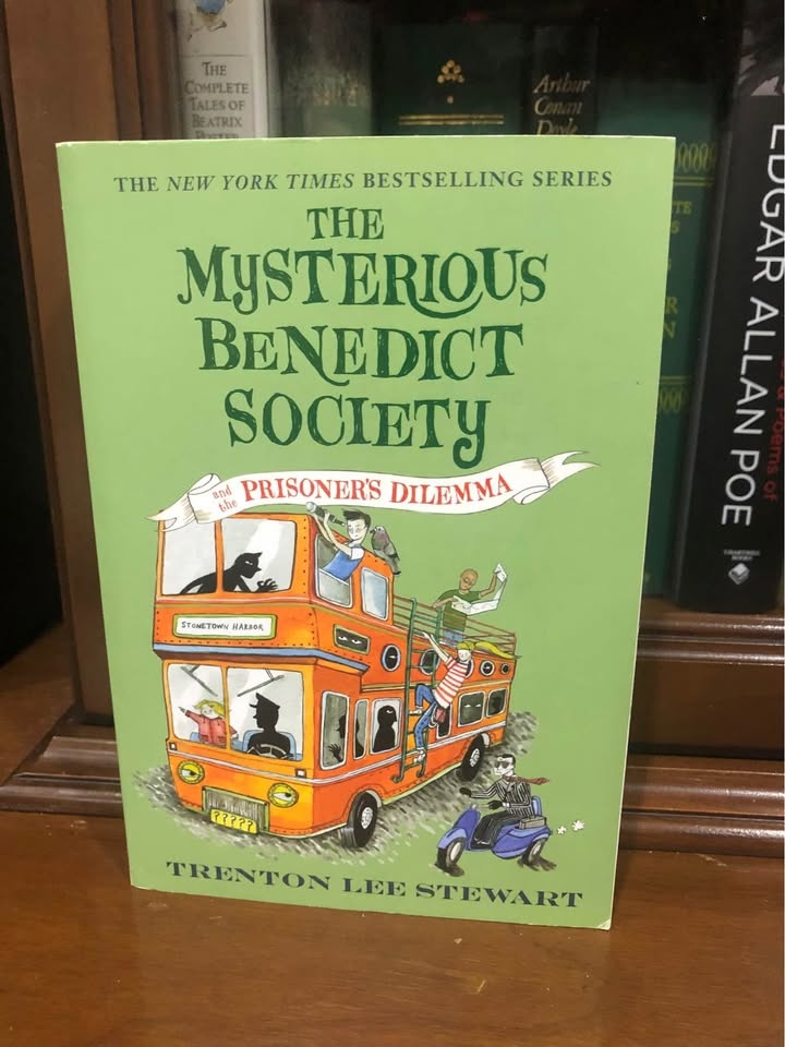 The Mysterious Benedict Society, Books 1-3 - photo 5