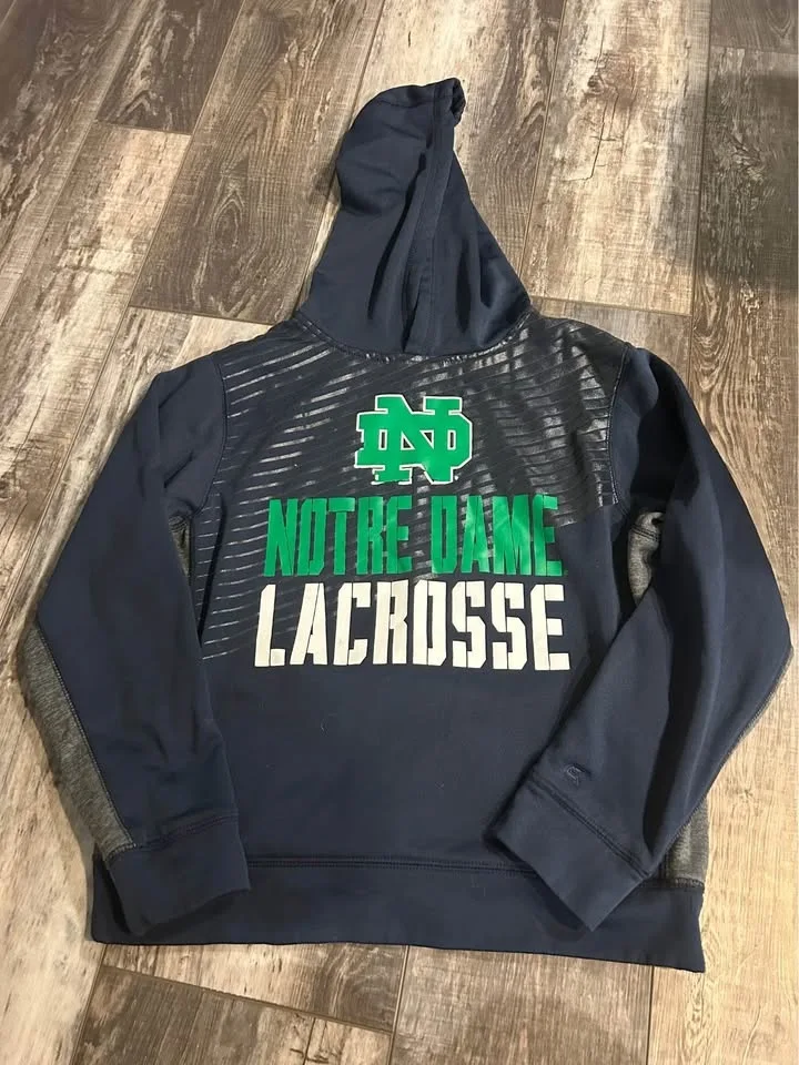 Notre Dame clothes lot youth - see pics image indicator(4)