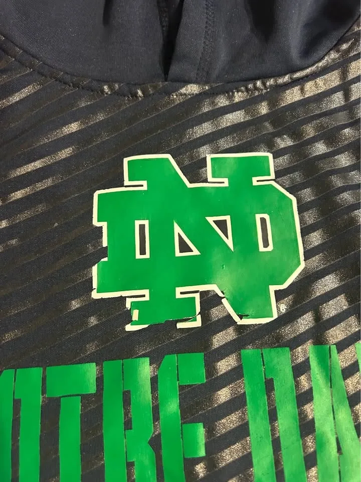 Notre Dame clothes lot youth - see pics image indicator(5)