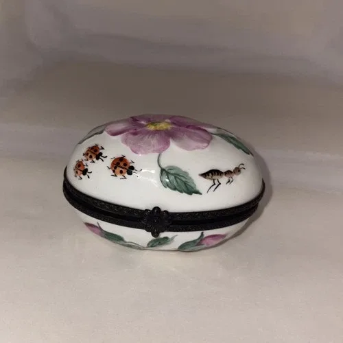 Vintage Limoges France Trinket Box image indicator(4)