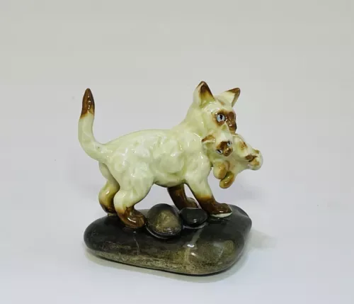 Vintage ceramic MINIATURE Siamese Momma CAT With BABY
