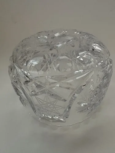 Vintage American Brilliant Cut Crystal Bowl image indicator(6)