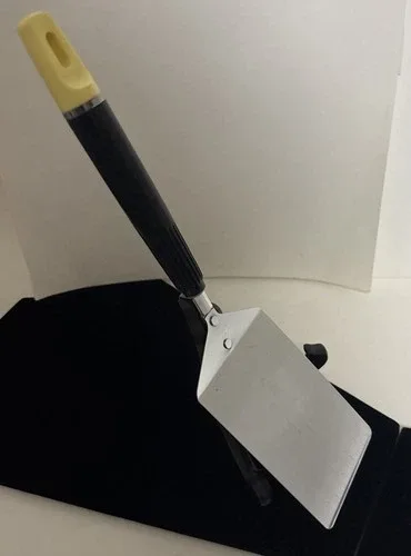 VINTAGE TOP DRAWER STAINLESS STEEL FLIPPER - TURNER