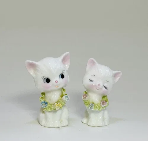 Vintage Napco Miniatures - Set Of 2 Tiny Kittens