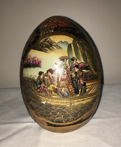 Vintage Chinese Satsuma Egg