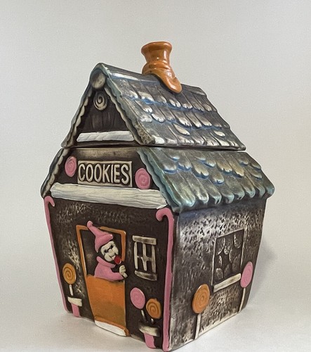 Vintage Gingerbread House Cookie Jar Made in Japan - photo 3