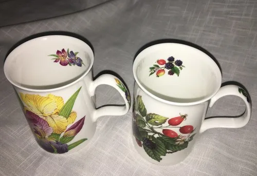 Roy Kirkham Fine Bone China England -2 Coffee Mugs image indicator(4)
