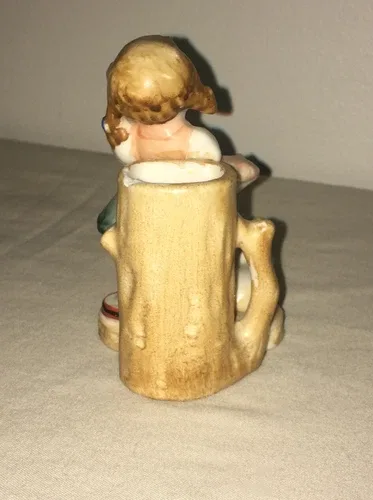 Made In Occupied Japan - Planter - Little Girl Singing With Her image indicator(4)