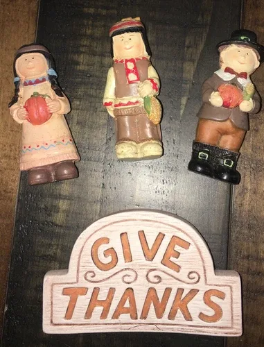 Thanksgiving Decoration Figurines Set