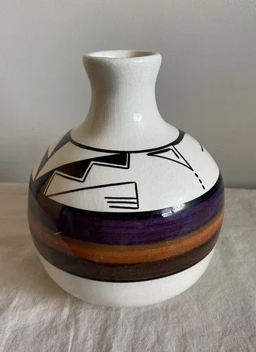 Glazed Pottery Vase - Ute Mountain Tribe - Native Tribal - Signe