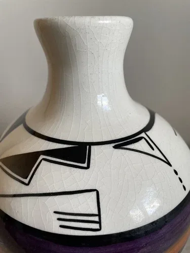 Glazed Pottery Vase - Ute Mountain Tribe - Native Tribal - Signe image indicator(4)