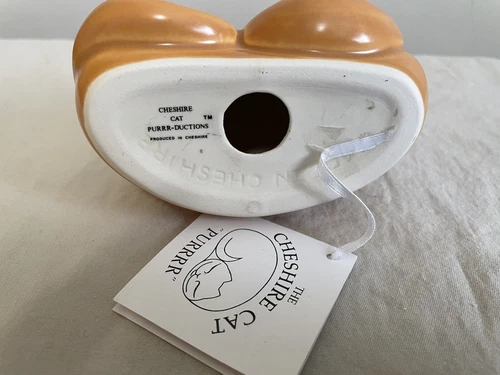 ADORABLE CHESHIRE CAT FROM CHESHIRE ENGLAND - photo 2