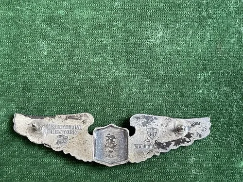 WW2 UNITED STATES AIR PILOT WINGS PIN STERLING SILVER MS Meyer I image indicator(3)