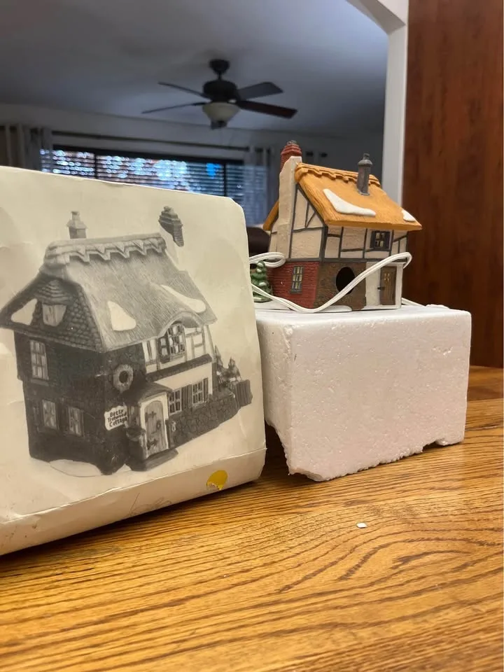 Department 56 – Dickens’ Village “Betsy Trotwood’s Cottage” image indicator(3)