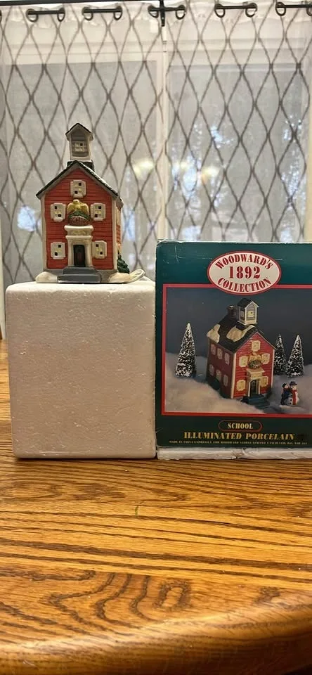 Woodward’s 1892 Collection – Illuminated Porcelain Schoolhouse