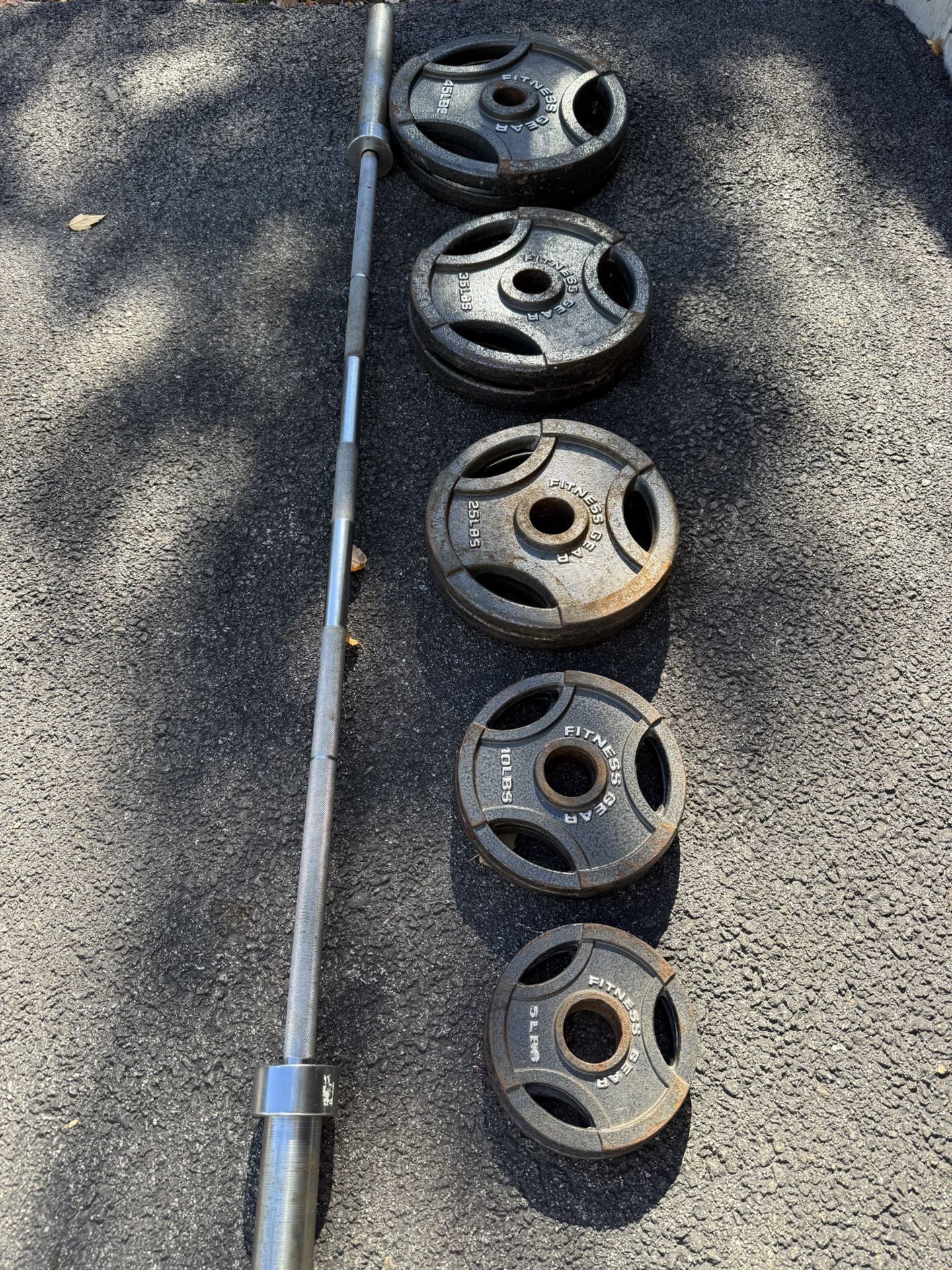 Olympic Weight Plate Set With Olympic Barbell