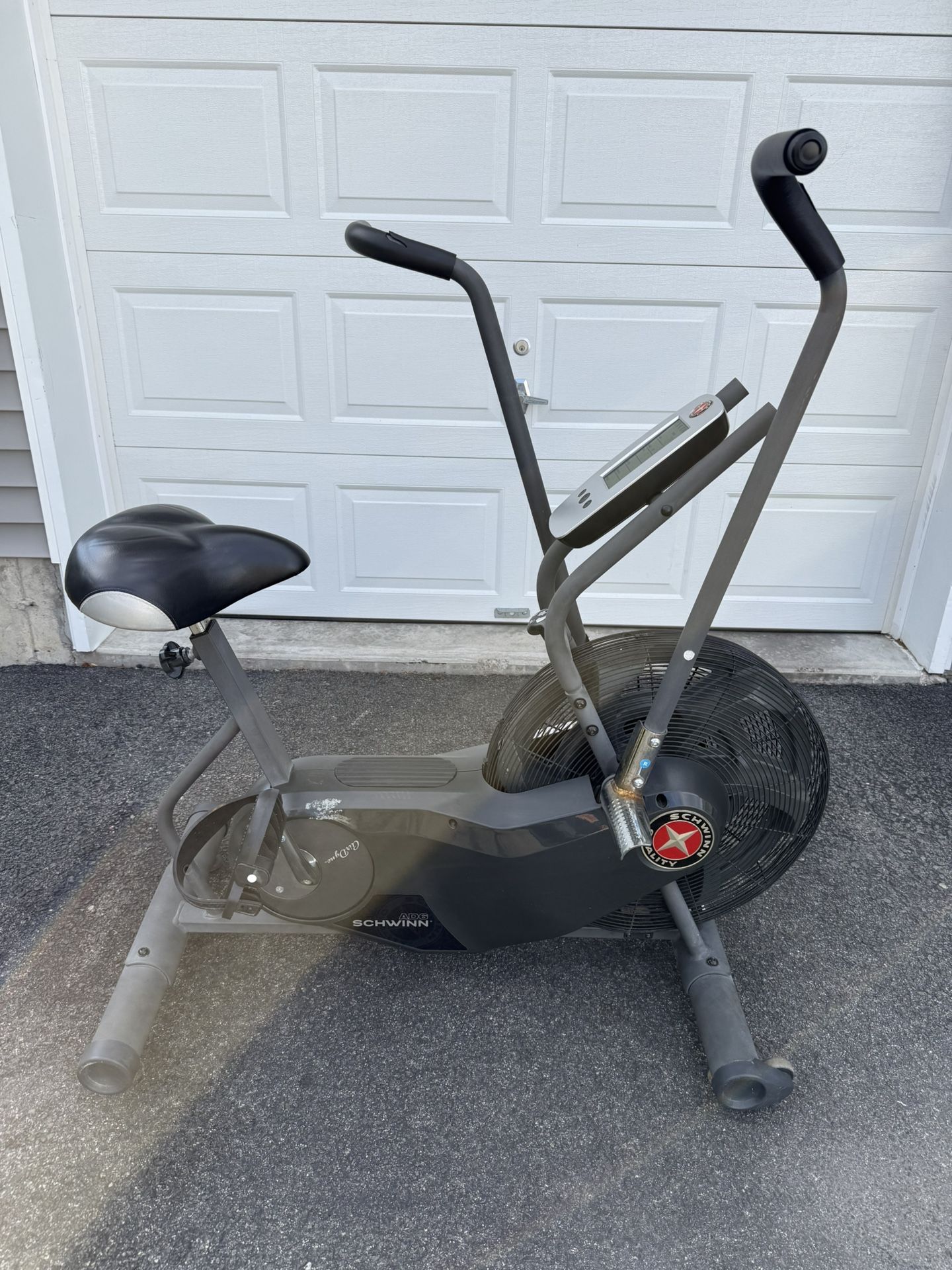 Schwinn Airdyne AD6 Fan/ Assault Bike