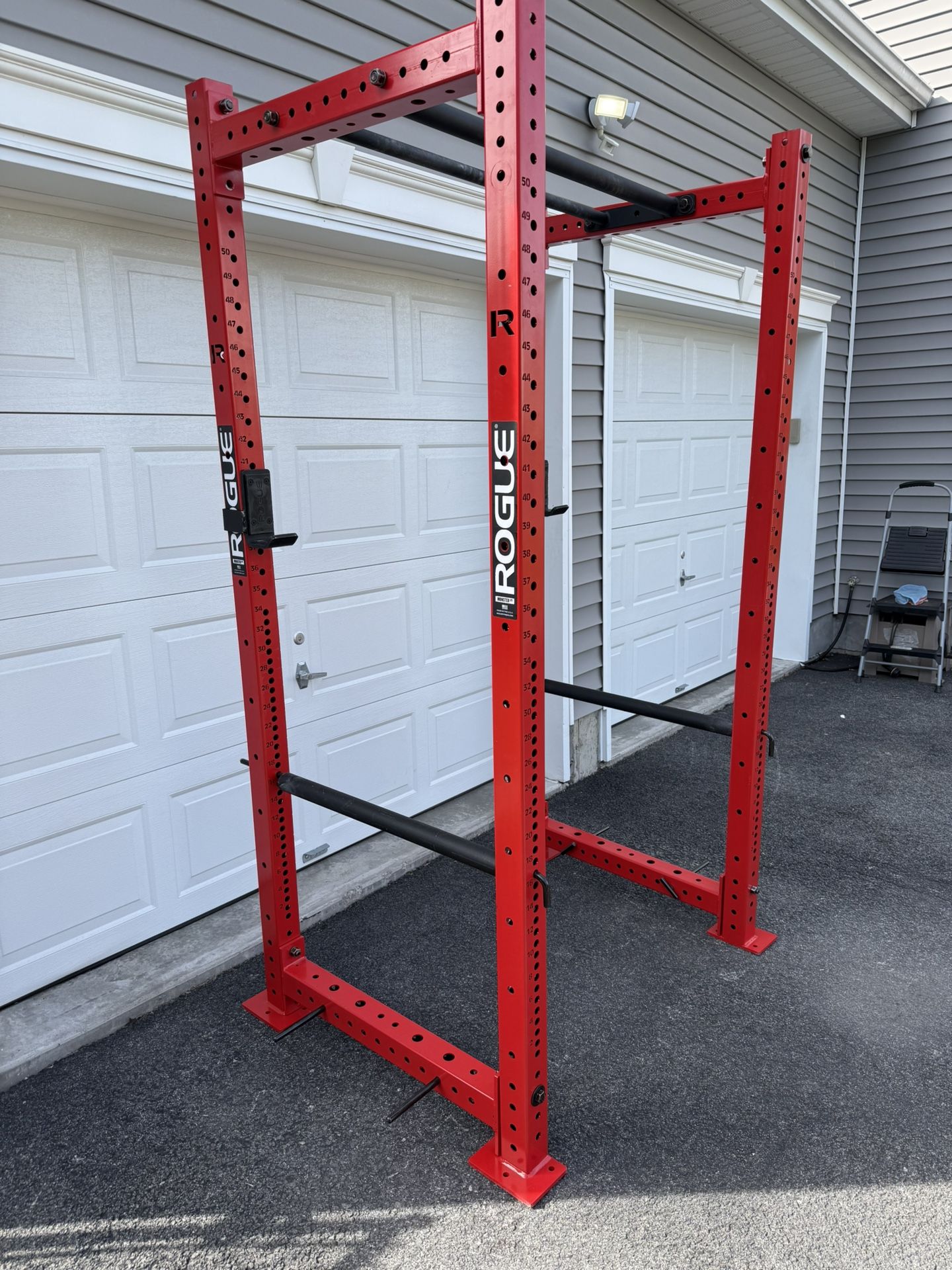 90” Rogue Fitness RML-390 Power Rack 3.0 WITH EXTRAS