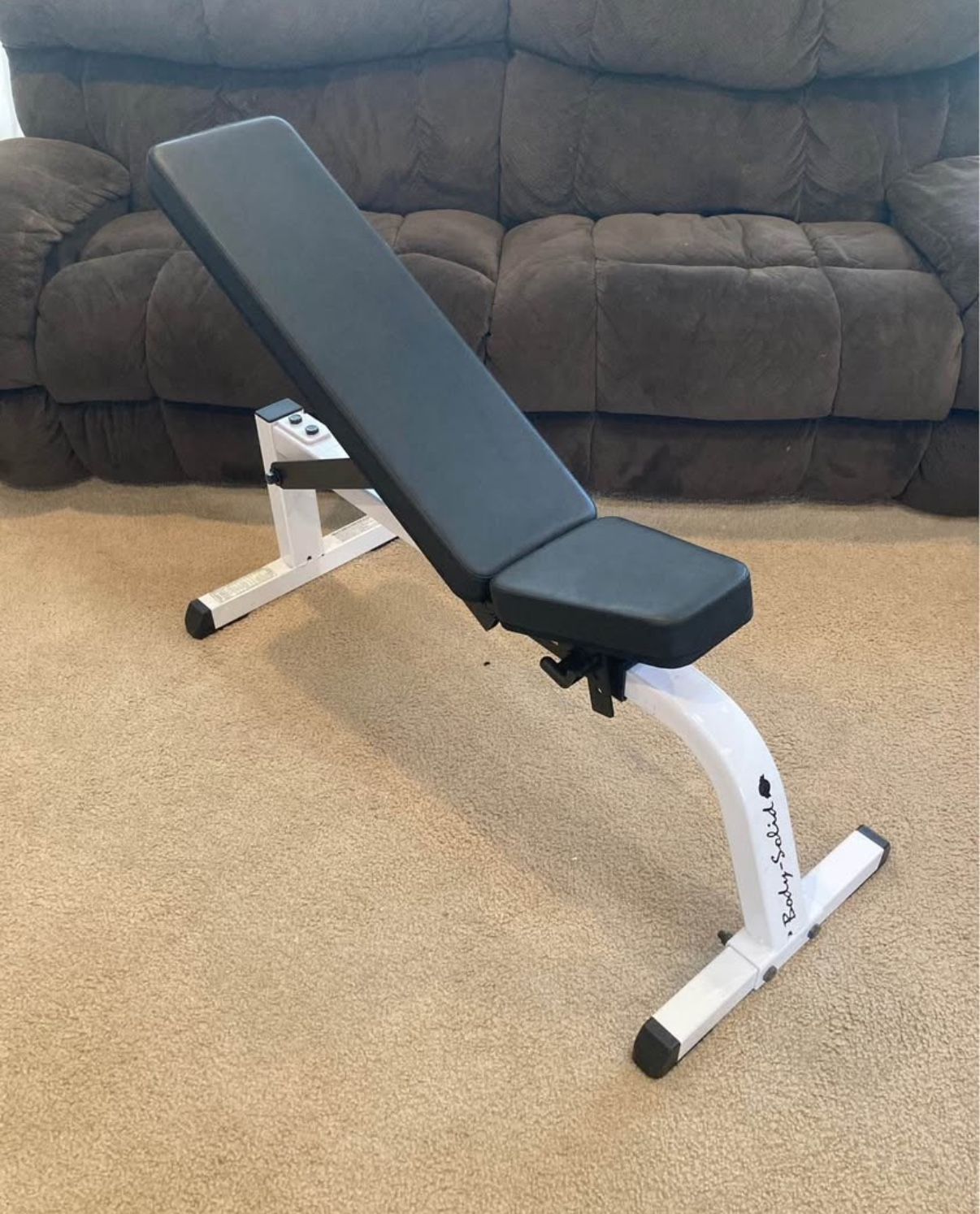 Body Solid Adjustable Weight Bench