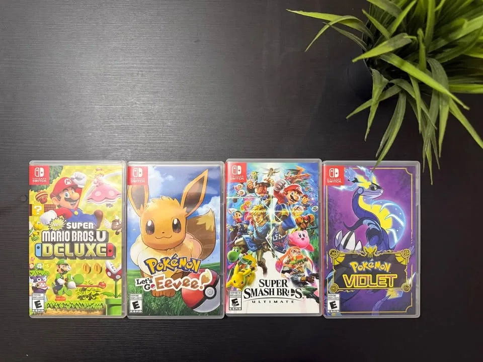 Nintendo Switch Games - 4 Titles image indicator(2)