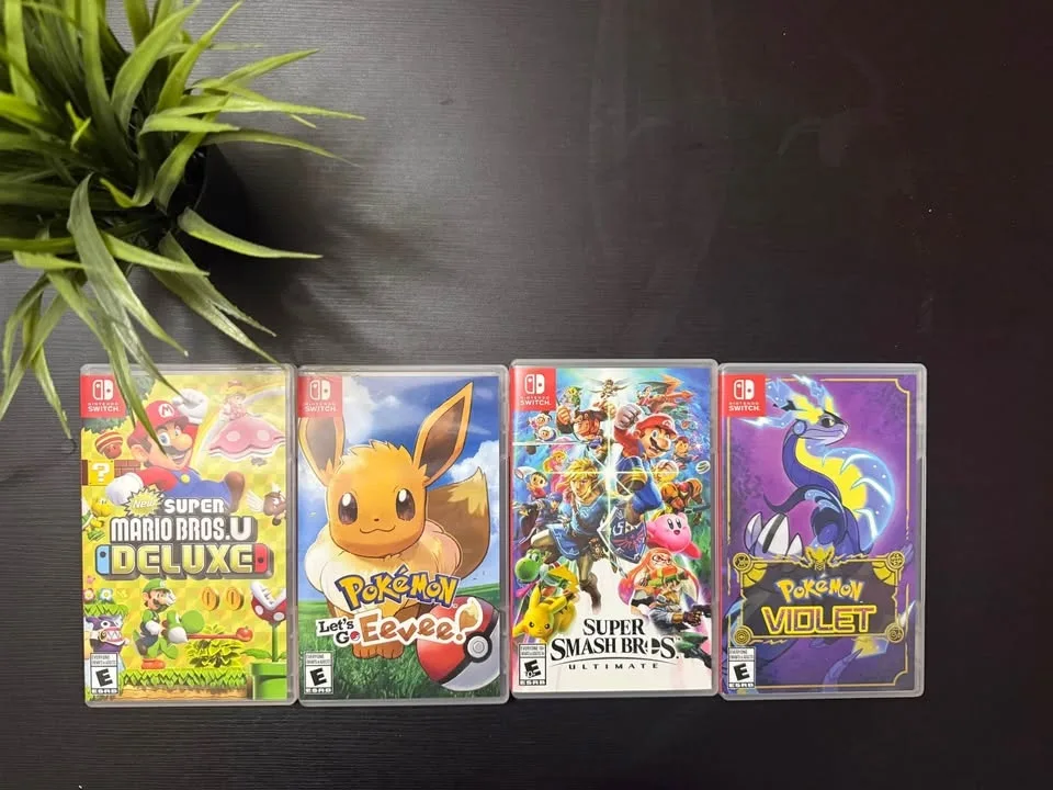 Nintendo Switch Games - 4 Titles image indicator(4)