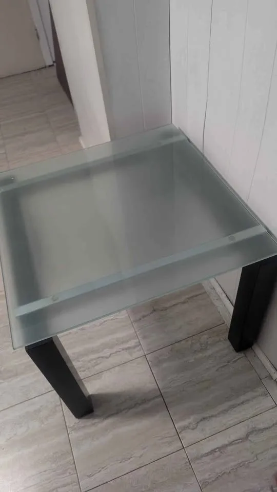 Glass corner table image indicator(2)