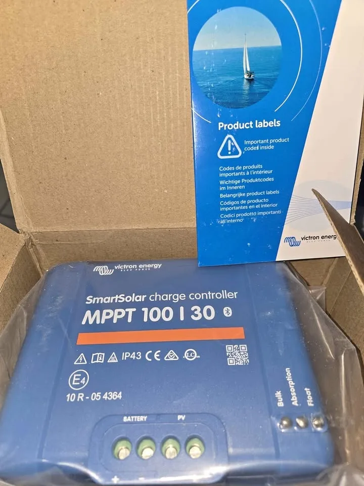 Victron Energy BlueSolar MPPT 100V 30 amp