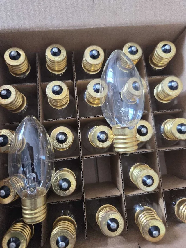 C9 REPLACEMENT BULBS 25 PACK BOX NEW image indicator(3)