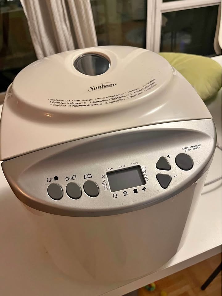 Sunbeam Bread Maker